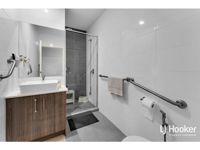 10 Diller Drive, Crestmead QLD 4132