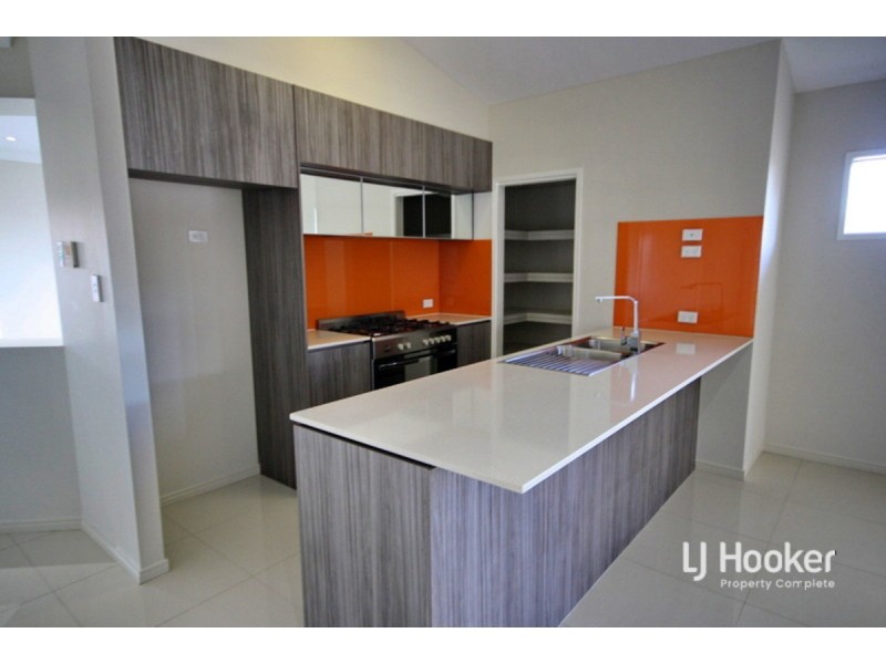 15 Autumnfield Avenue, Yarrabilba QLD 4207