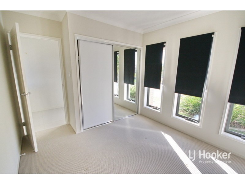 15 Autumnfield Avenue, Yarrabilba QLD 4207