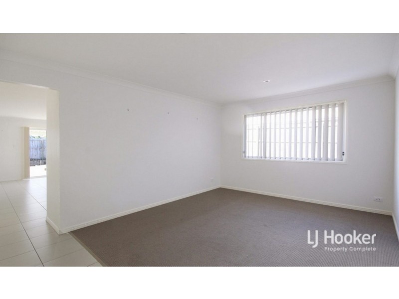 3 Phoebe Way, Gleneagle QLD 4285