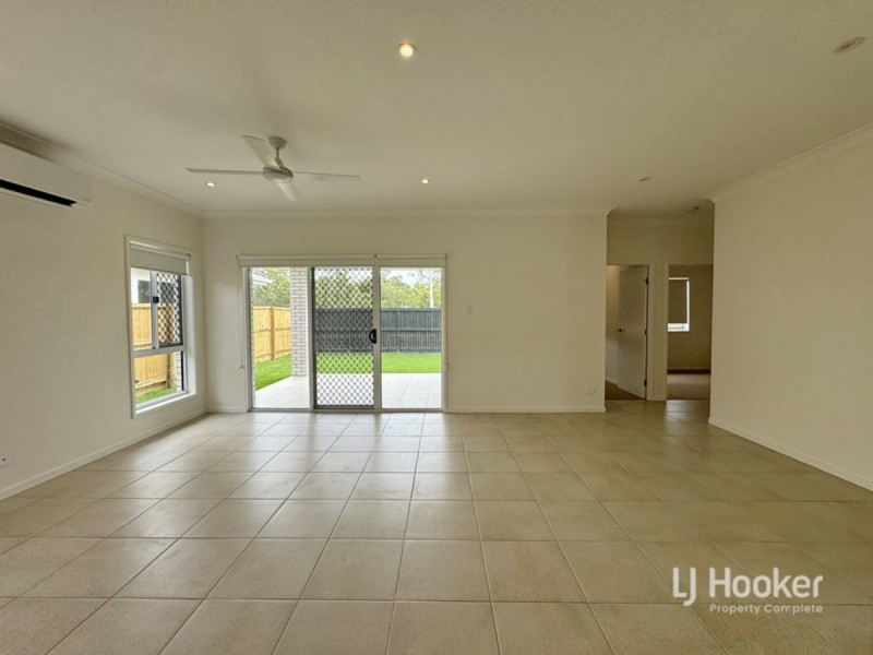 34 Hexham Street, Yarrabilba QLD 4207