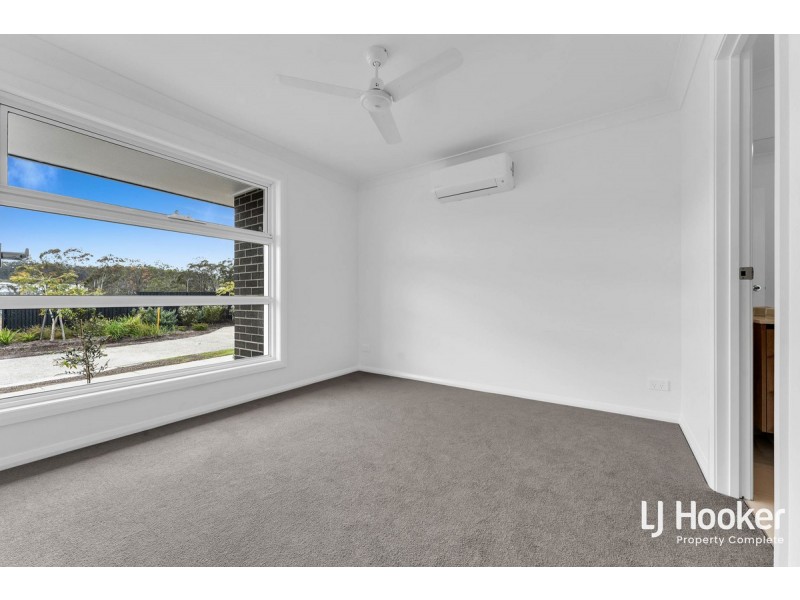 5 Moreton Crescent, Yarrabilba QLD 4207