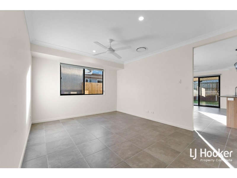 16 Basswood Circuit, Park Ridge QLD 4125