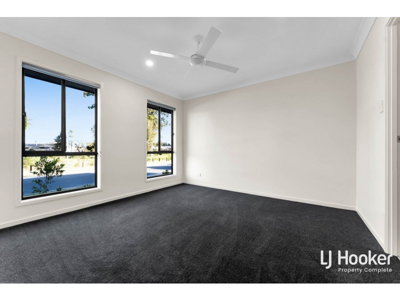 16 Basswood Circuit, Park Ridge QLD 4125