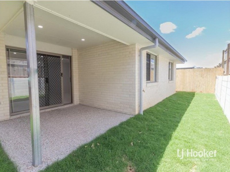 8 Flint Street, Yarrabilba QLD 4207