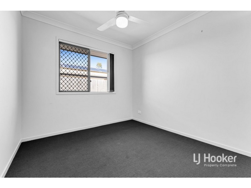 8 Flint Street, Yarrabilba QLD 4207