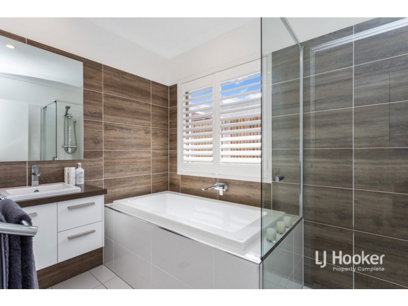 8 Mason Street, Yarrabilba QLD 4207