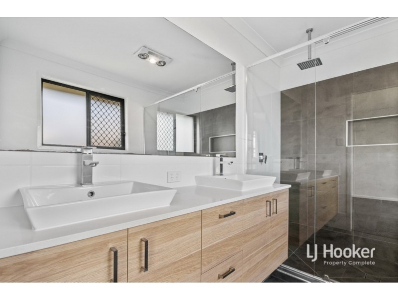 5 Cambridge Circuit, Yarrabilba QLD 4207