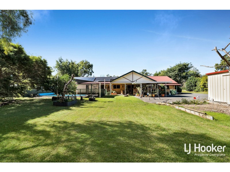 111-113 Blue Heeler Drive, New Beith QLD 4124