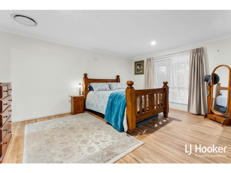 111-113 Blue Heeler Drive, New Beith QLD 4124