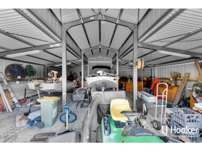 111-113 Blue Heeler Drive, New Beith QLD 4124