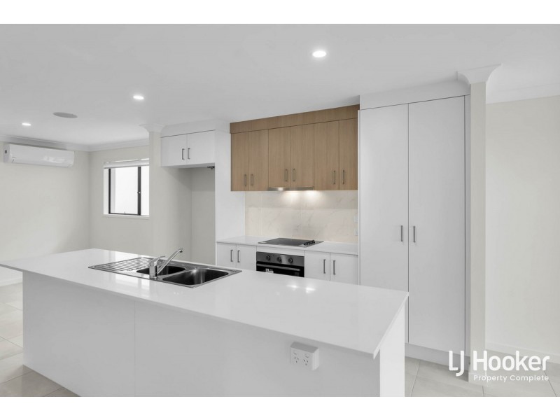 26 Yellowstone Circuit, Yarrabilba QLD 4207