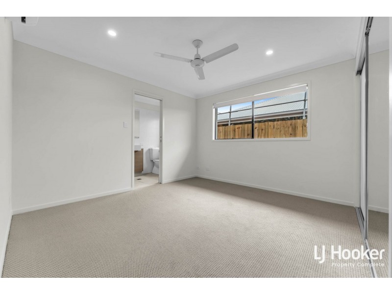 26 Yellowstone Circuit, Yarrabilba QLD 4207