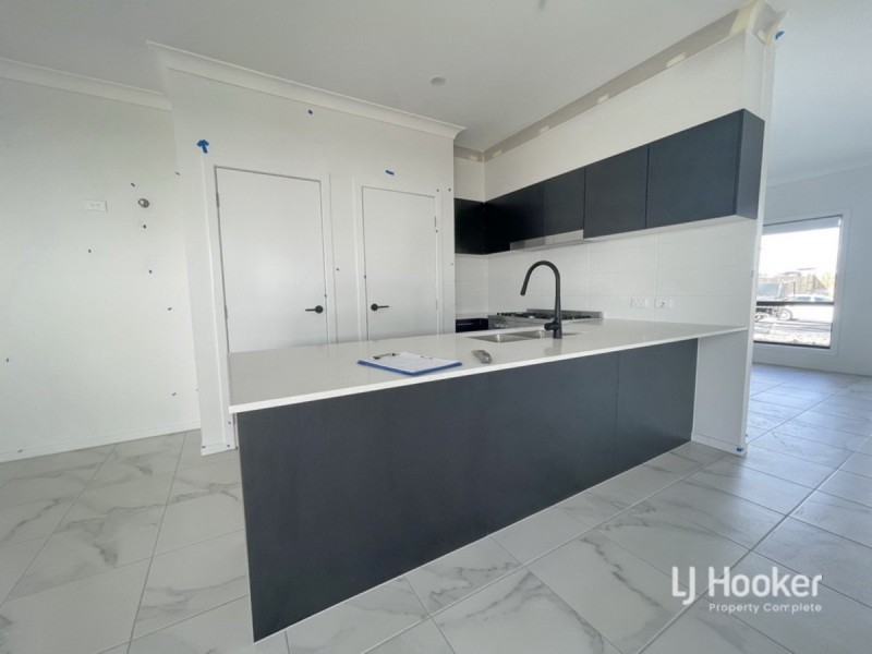 37 Belhaven Avenue, Yarrabilba QLD 4207