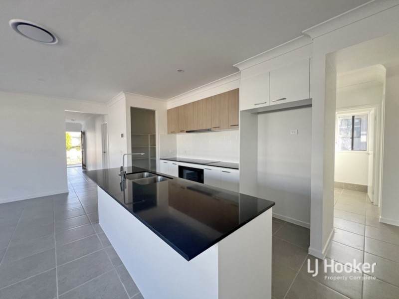 28 Manuka Road, Logan Village QLD 4207