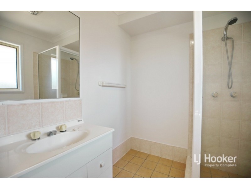 13 Billabong Drive, Crestmead QLD 4132