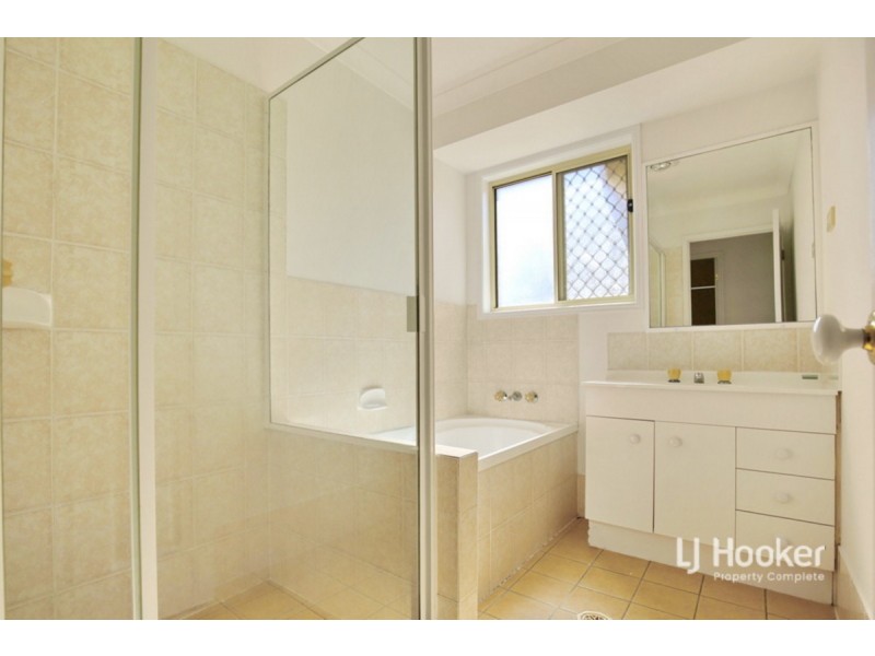 13 Billabong Drive, Crestmead QLD 4132