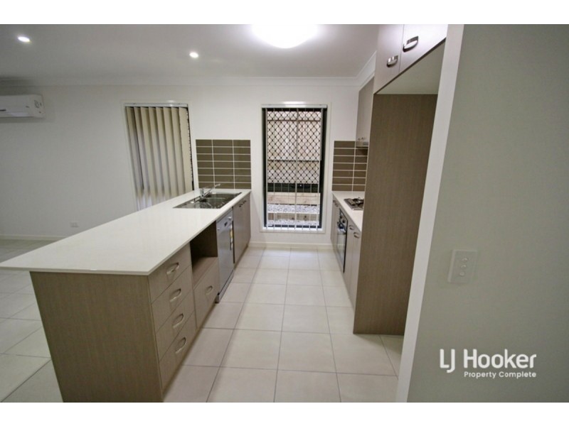 30 Bailey Street, Yarrabilba QLD 4207