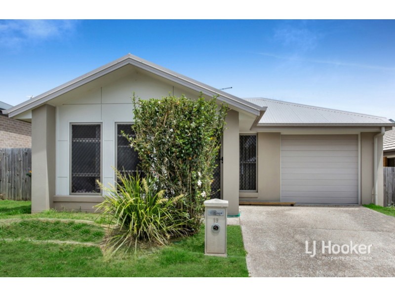 19 Rosewood Circuit, Yarrabilba QLD 4207