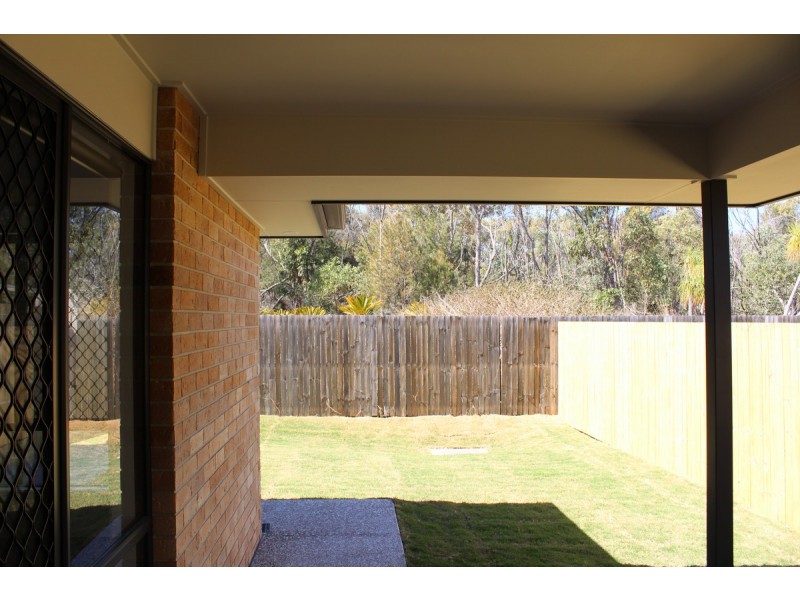 1 & 2/32 Ryrie Court, Park Ridge QLD 4125