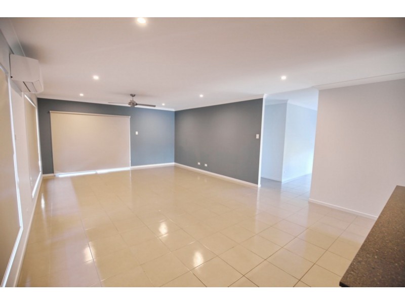 1 Aurora Lane, Yarrabilba QLD 4207