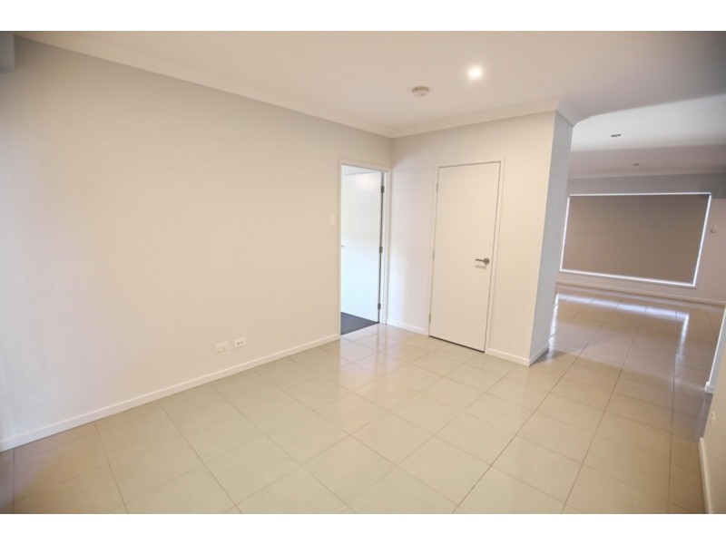 1 Aurora Lane, Yarrabilba QLD 4207