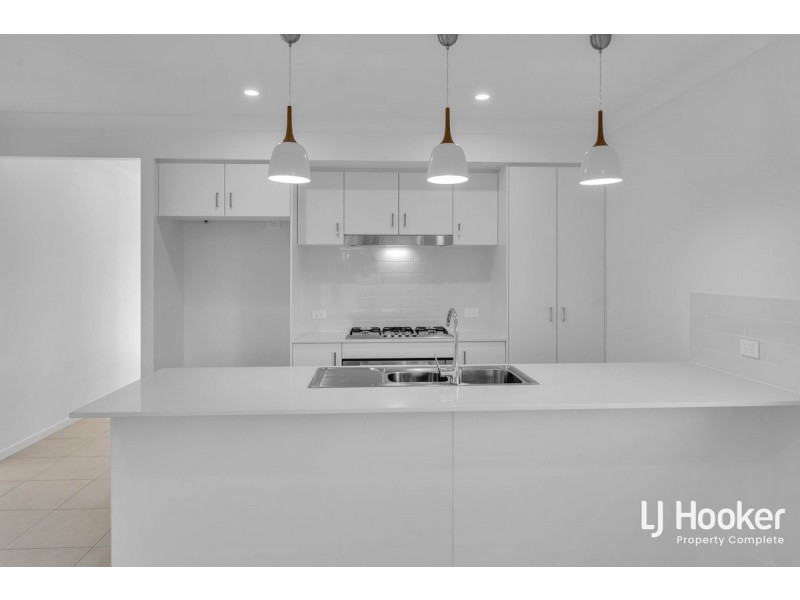 38 Hexham Street, Yarrabilba QLD 4207