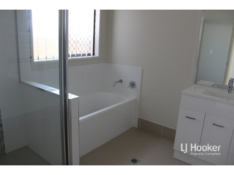 21 Lambent Street, Yarrabilba QLD 4207