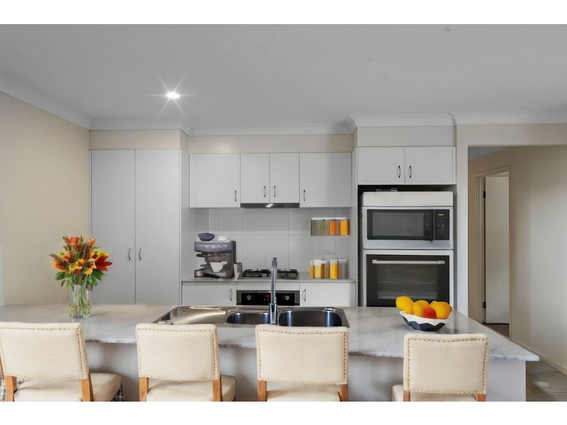 18 Kourounis Street, Logan Reserve QLD 4133