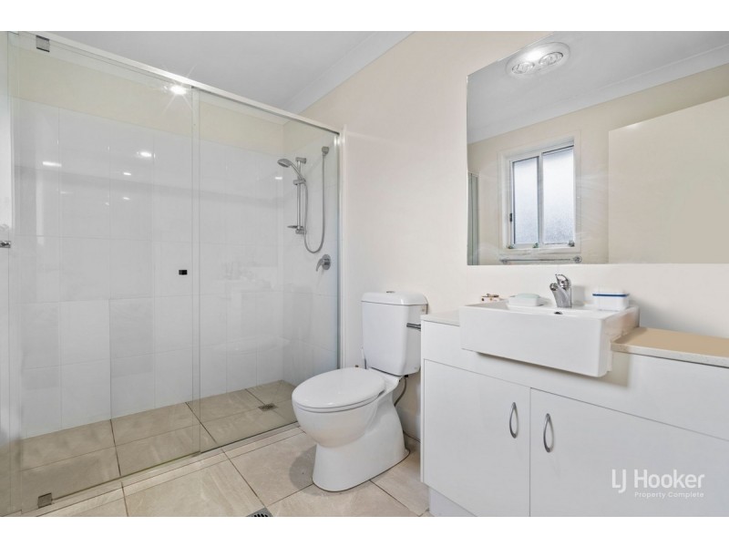 18 Kourounis Street, Logan Reserve QLD 4133