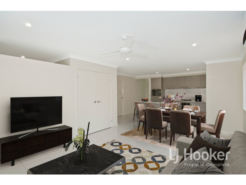 8 Kurgan Lane, Yarrabilba QLD 4207