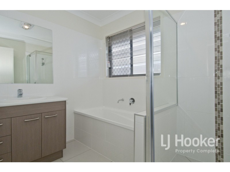 8 Kurgan Lane, Yarrabilba QLD 4207