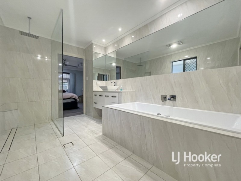 160-162 Lyon Drive, New Beith QLD 4124