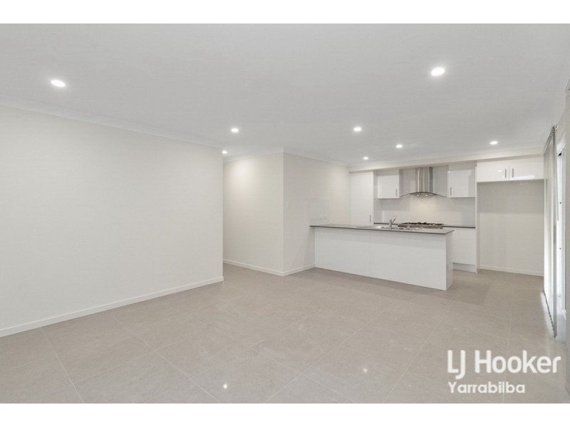24 Haven Drive, Holmview QLD 4207