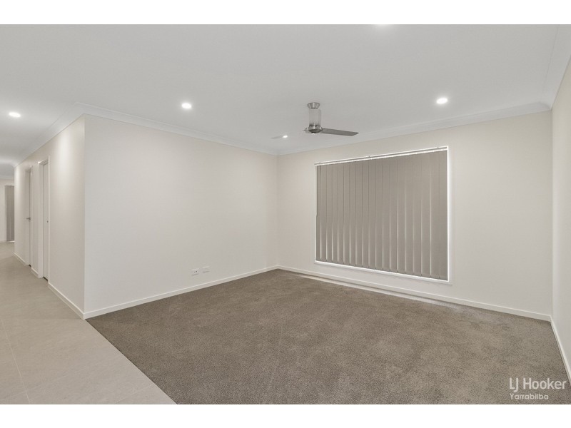 24 Haven Drive, Holmview QLD 4207