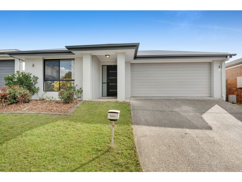 15 Combs Street, Yarrabilba QLD 4207
