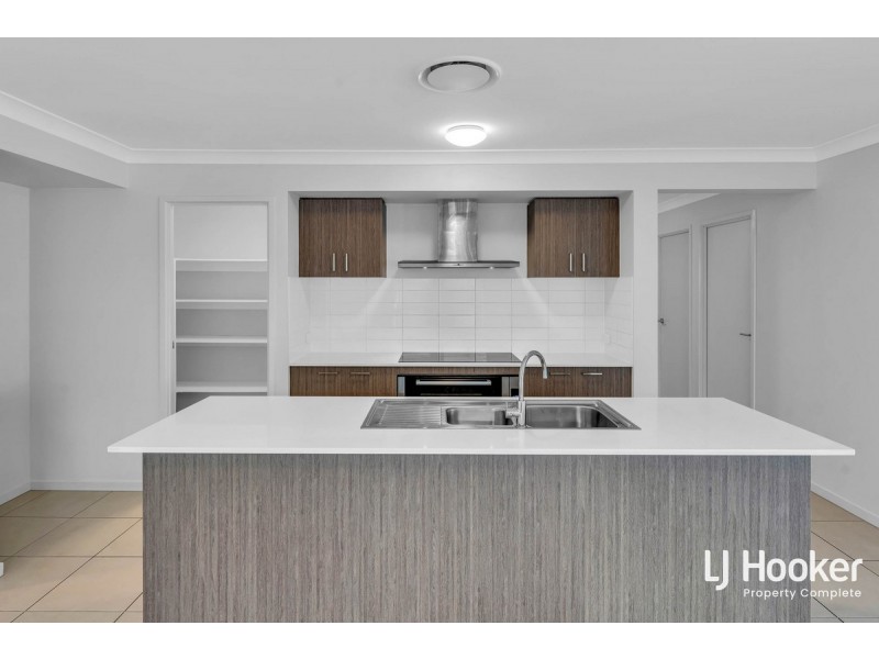 247 Killara Boulevard, Logan Reserve QLD 4133