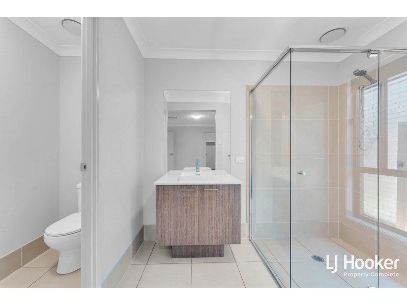 247 Killara Boulevard, Logan Reserve QLD 4133