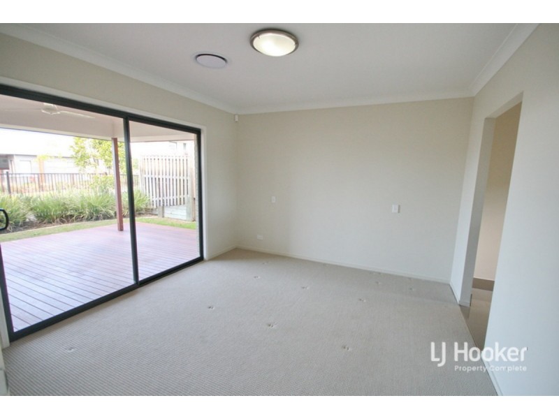 15 Autumnfield Avenue, Yarrabilba QLD 4207