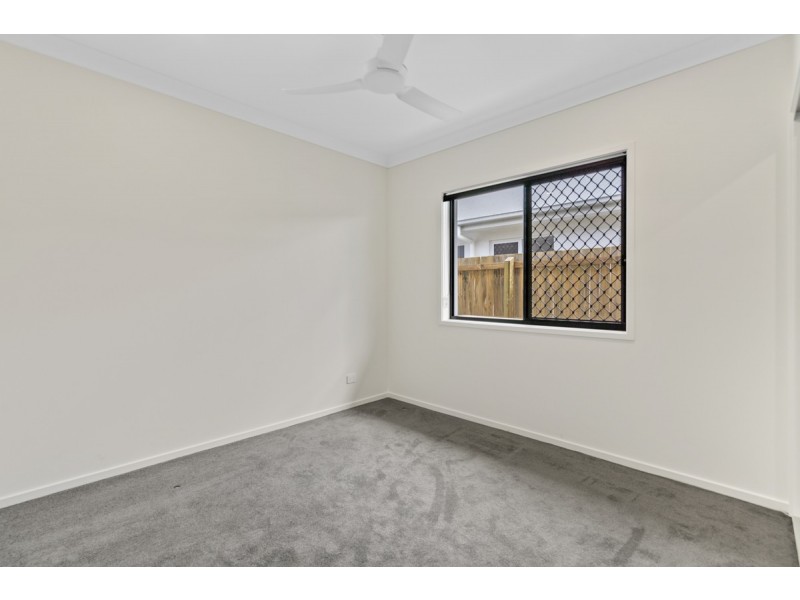 27 Pike Road, South Maclean QLD 4280