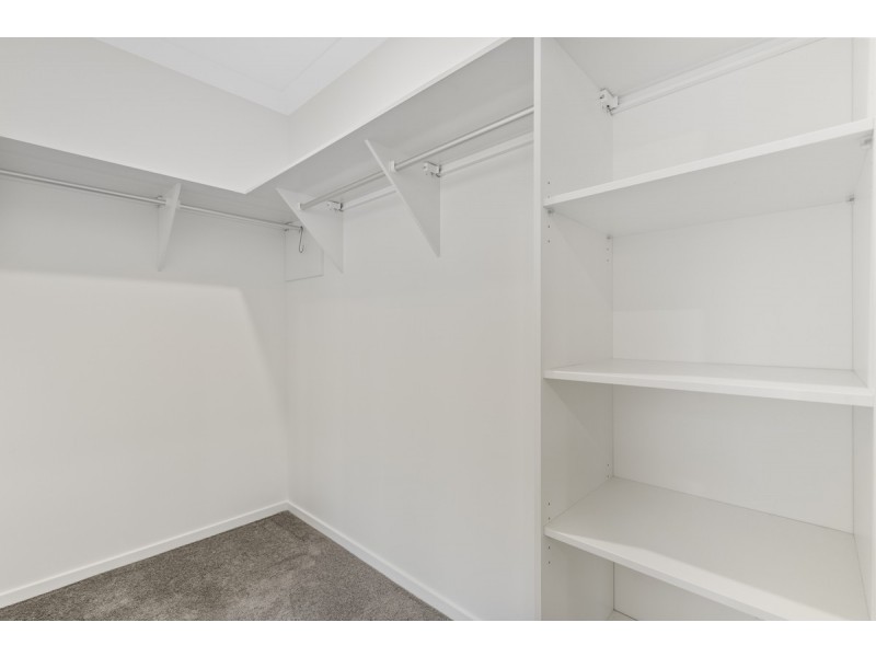 27 Pike Road, South Maclean QLD 4280