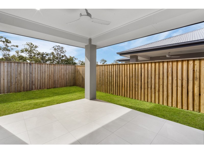 27 Pike Road, South Maclean QLD 4280