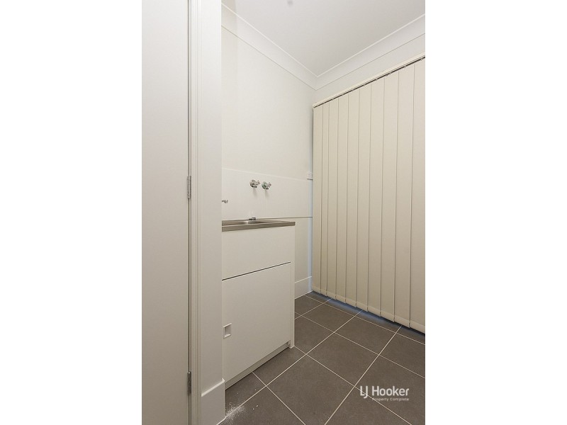 13 Oasis Court, Marsden QLD 4132