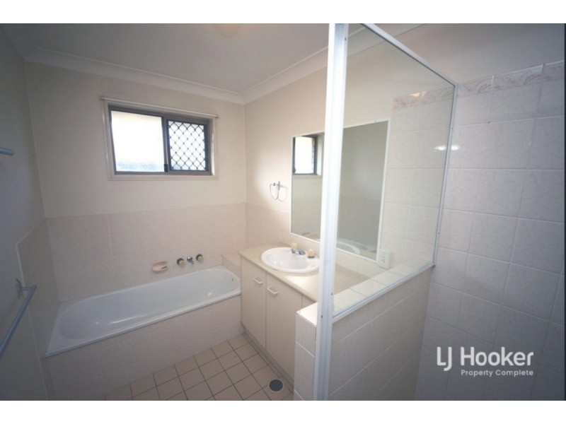 22 Vanderbilt Street, Eight Mile Plains QLD 4113