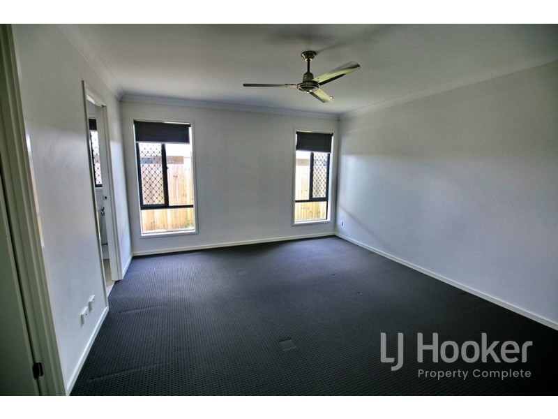 1 Pinehill Street, Yarrabilba QLD 4207