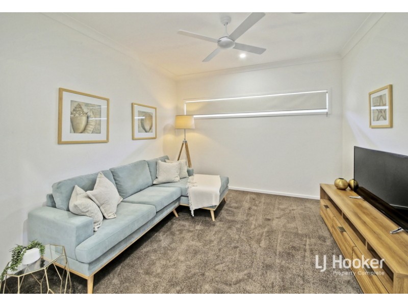 4 Houston Street, Spring Mountain QLD 4124