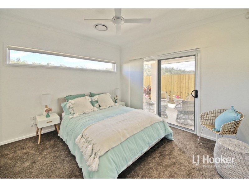 4 Houston Street, Spring Mountain QLD 4124