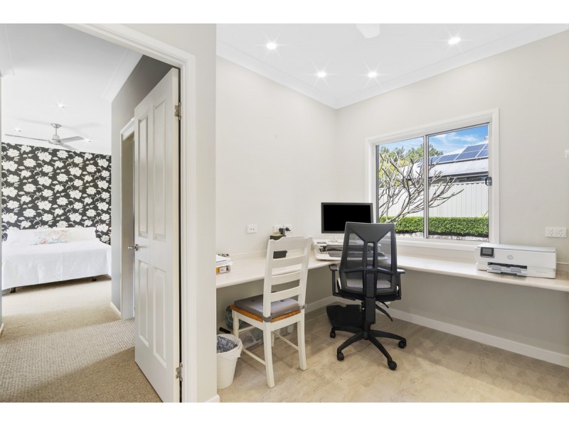 19 Stonebrook Court, Cashmere QLD 4500