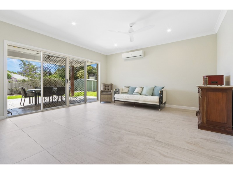 19 Stonebrook Court, Cashmere QLD 4500