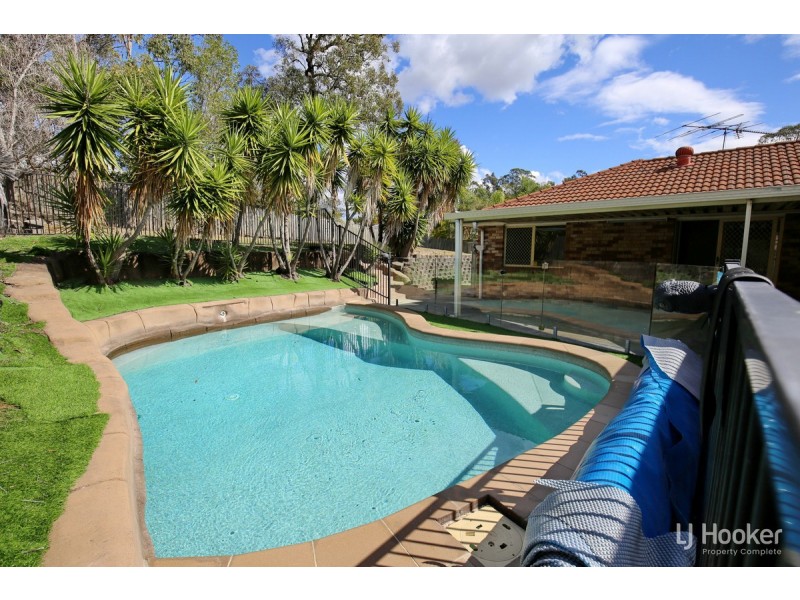 5 Hendrix Street, Windaroo QLD 4207